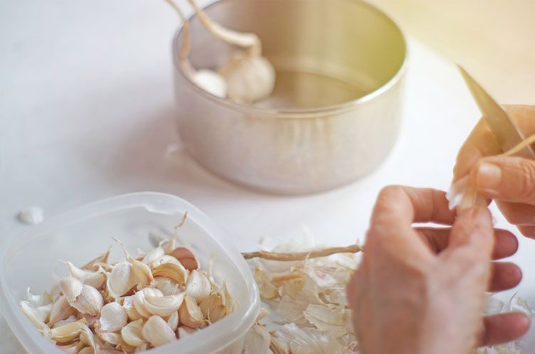 DOES YOUR SWEAT REVEAL WHAT YOU EAT?